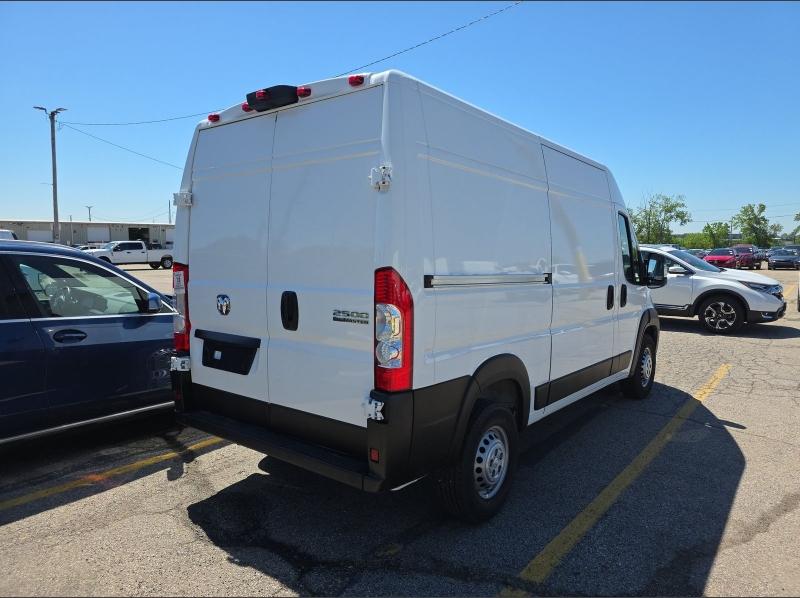 ram promaster cargo van 2025 3C6LRVCG3SE517464 image ram promaster cargo van 2025 3C6LRVCG3SE517464 image